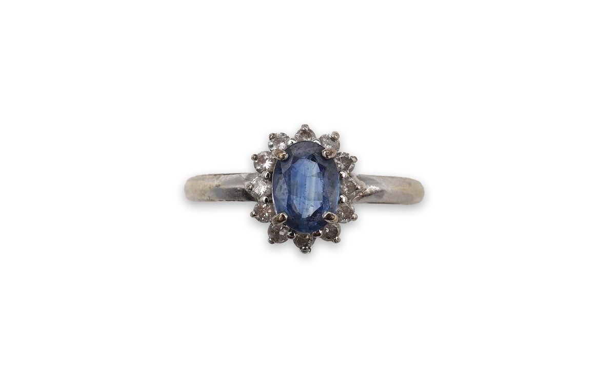 A sapphire and diamond cluster ring